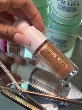 Rare Beauty Liquid Highlighter - Rose Gold Bronze
